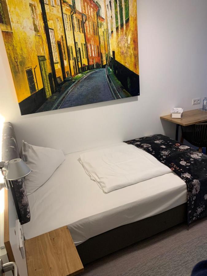 Hotel Schoene Aussicht Frankfurt nad Menem Zewnętrze zdjęcie