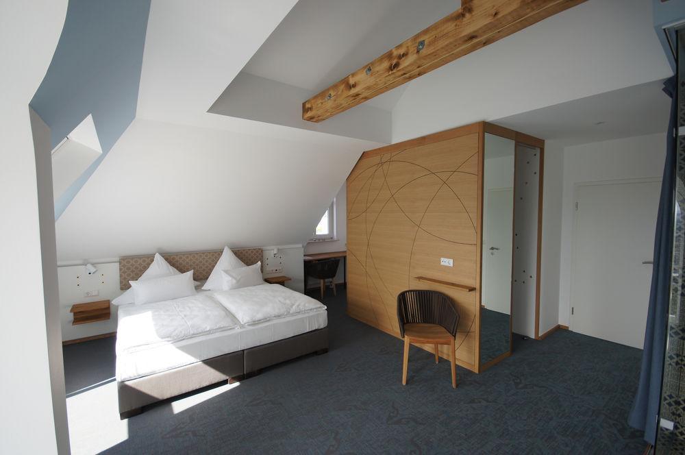 Hotel Schoene Aussicht Frankfurt nad Menem Zewnętrze zdjęcie