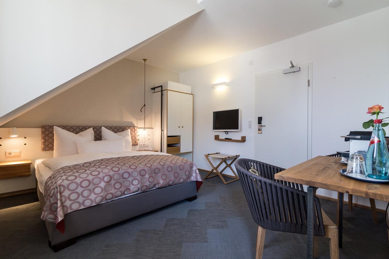 Hotel Schoene Aussicht Frankfurt nad Menem Zewnętrze zdjęcie