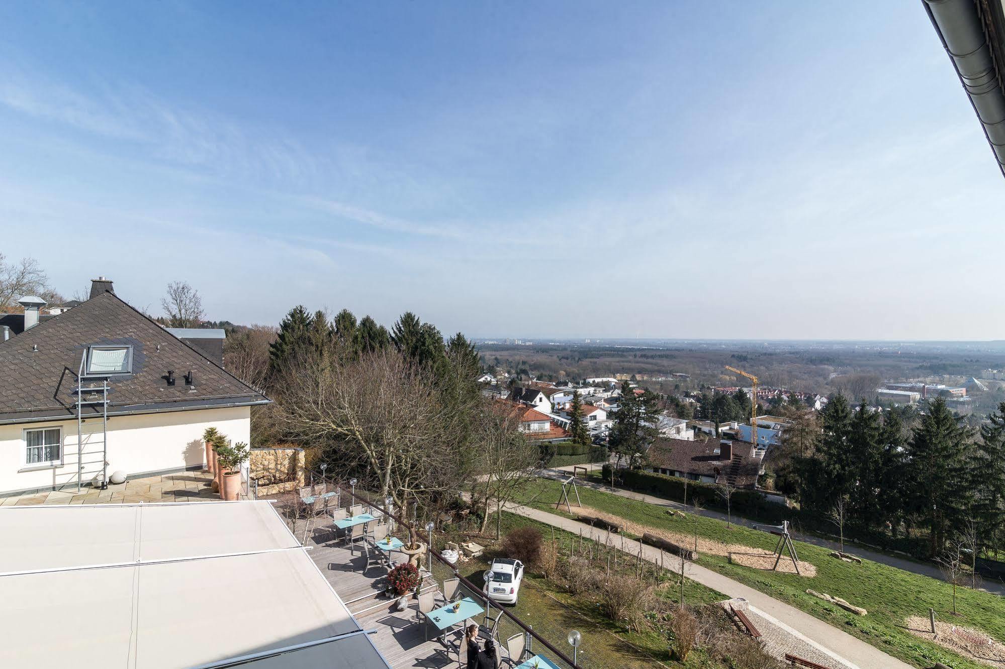 Hotel Schoene Aussicht Frankfurt nad Menem Zewnętrze zdjęcie
