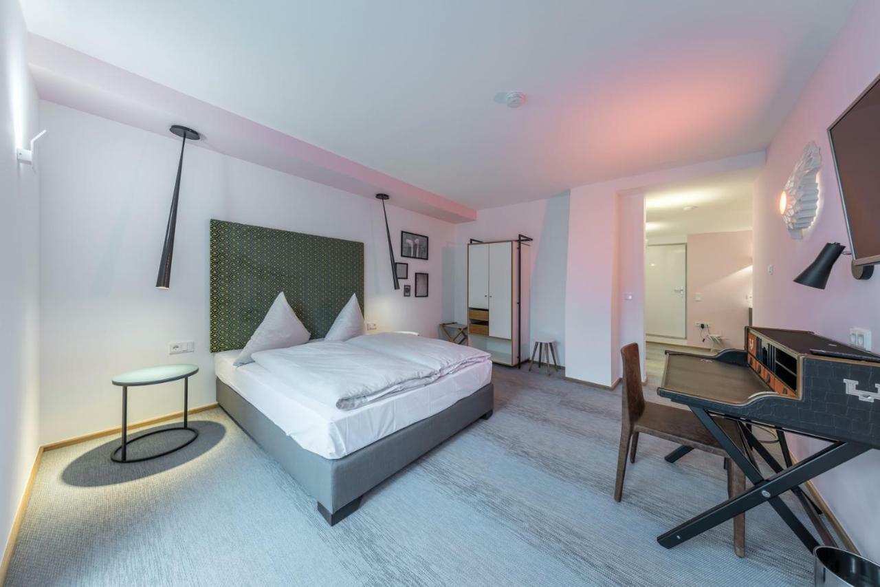 Hotel Schoene Aussicht Frankfurt nad Menem Zewnętrze zdjęcie